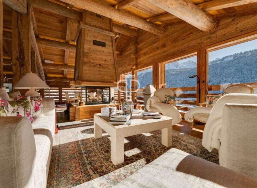 Experience the epitome of luxury living in this stunning chalet.