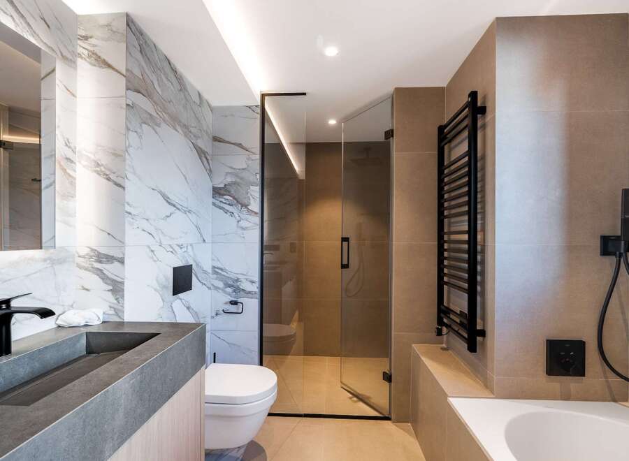 Step into luxury with this stunning modern bathroom.