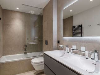 Step into luxury with this modern bathroom design.