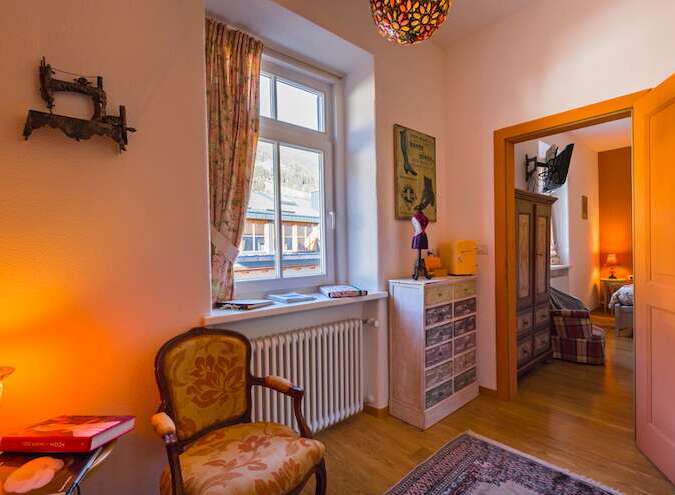 Step into a charming room with vintage decor.