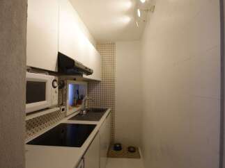 Discover this charming kitchen, perfect for culinary adventures.