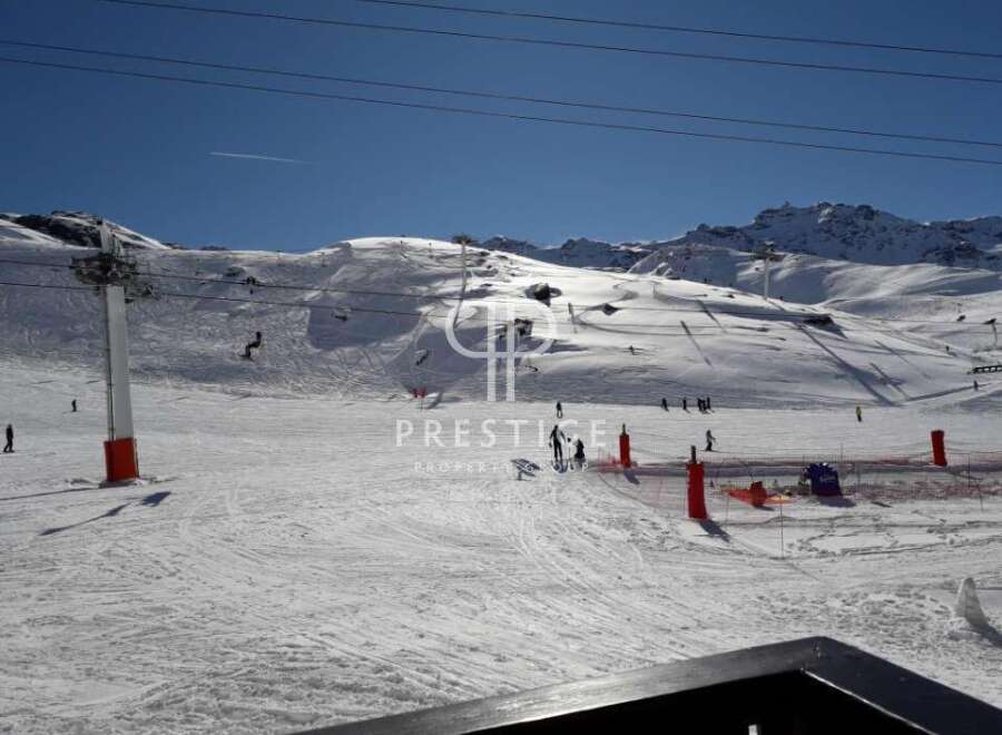 Enjoy breathtaking mountain views from this stunning property.
