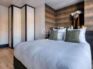 Discover the epitome of luxury in this stunning bedroom.