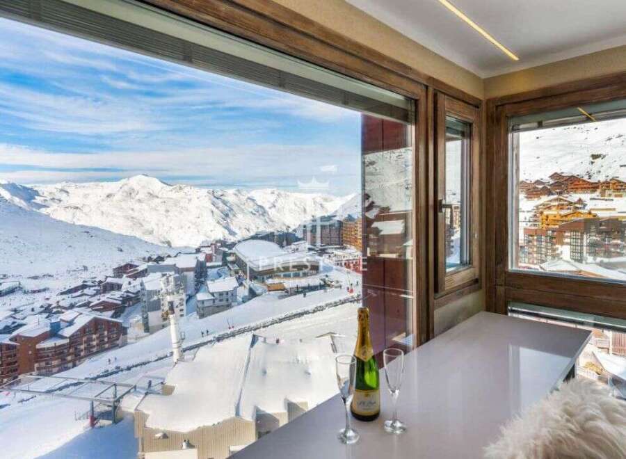 Experience breathtaking mountain views from this luxurious property.