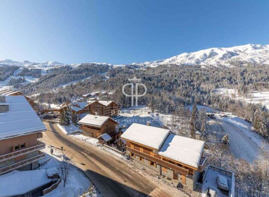 Experience the ultimate winter escape in this stunning property nestled in a picturesque mountain village.