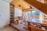 Discover a cozy mountain retreat with stunning views.