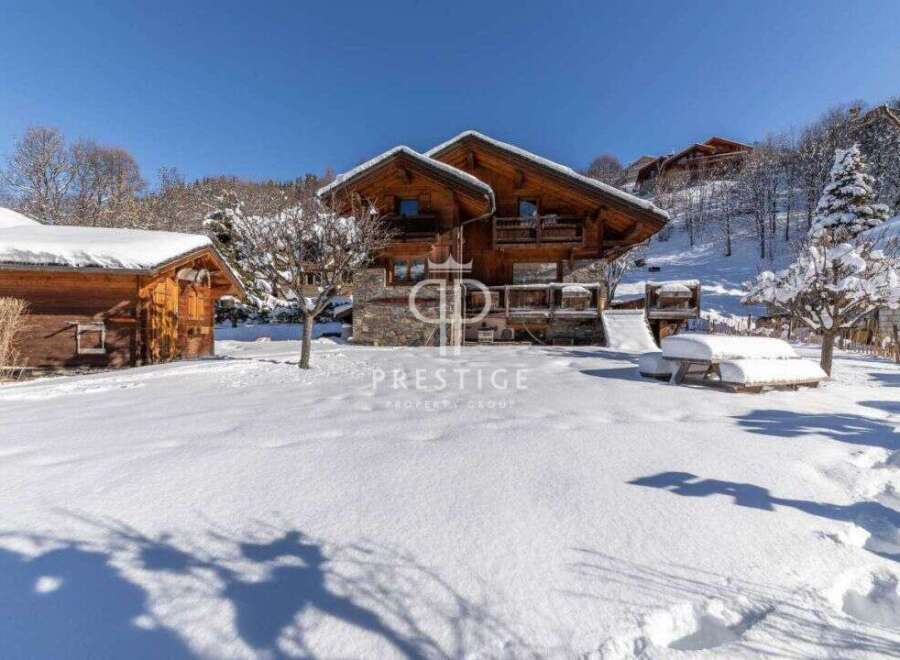 Discover a stunning chalet nestled in a winter wonderland.