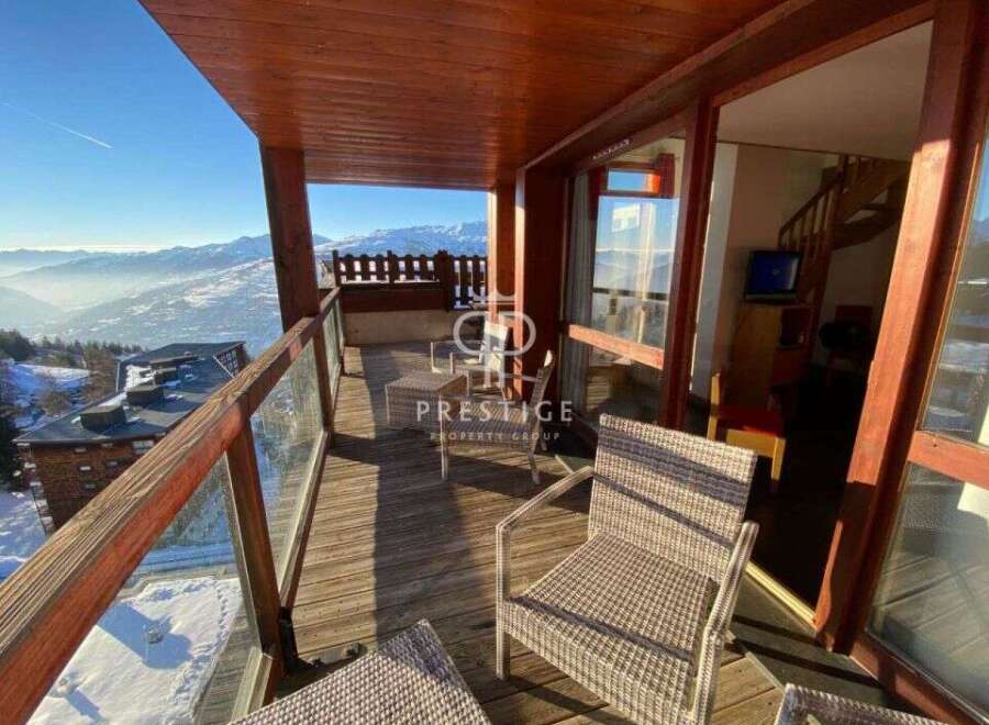 Enjoy breathtaking mountain views from this stunning property.