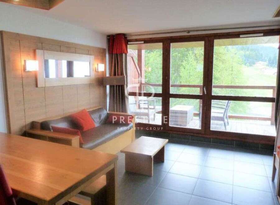 Discover a cozy retreat with this charming property.