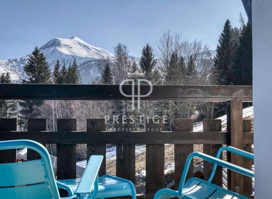 Enjoy breathtaking mountain views from this stunning property.
