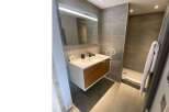 Discover modern elegance in this stunning bathroom.