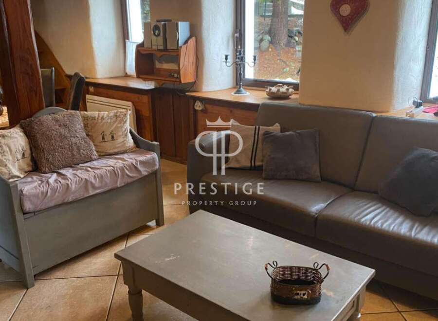 Discover the charm of this cozy living space, perfect for relaxation and gatherings.