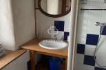 Discover this charming property featuring a well-appointed bathroom.