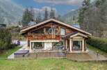 Discover the epitome of alpine luxury in this stunning chalet.