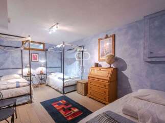 Discover a charming bedroom with a unique design.