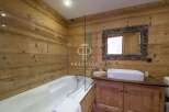 Experience rustic elegance in this stunning bathroom.