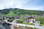 Discover the charm of this picturesque village nestled in the heart of the mountains.