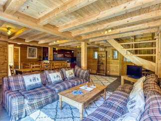 Villa for sale in Val-d'Isère with 5 Bedrooms