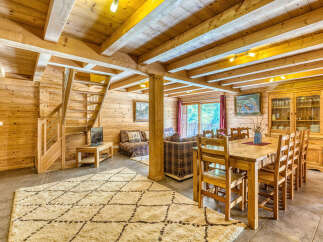 Villa for sale in Val-d'Isère with 5 Bedrooms