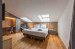 Discover a stylish bedroom with a modern design.