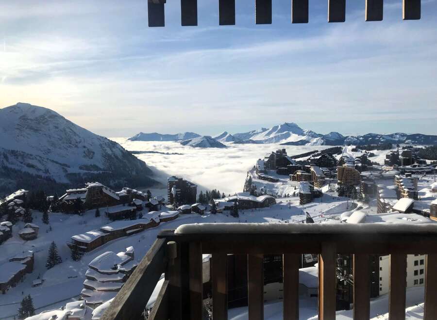 Enjoy breathtaking mountain views from this stunning property.