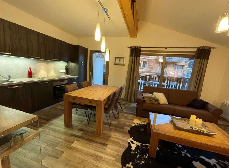 Experience the charm of this cozy apartment, perfect for a relaxing getaway.