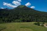 Explore the breathtaking beauty of this mountain landscape.