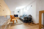 Discover a stylish loft apartment with a modern design.