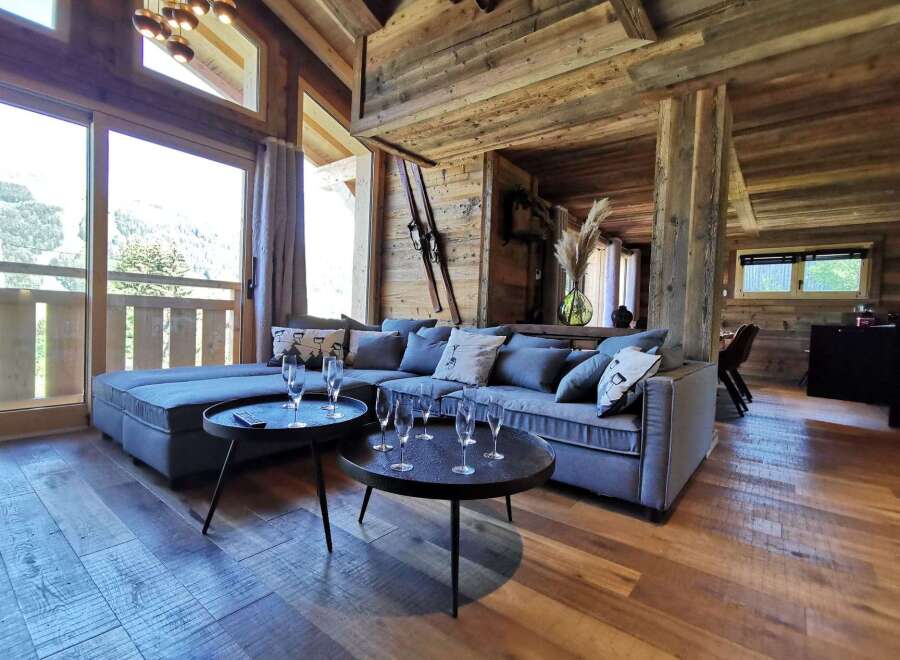 Experience the ultimate in luxury living with this stunning property.