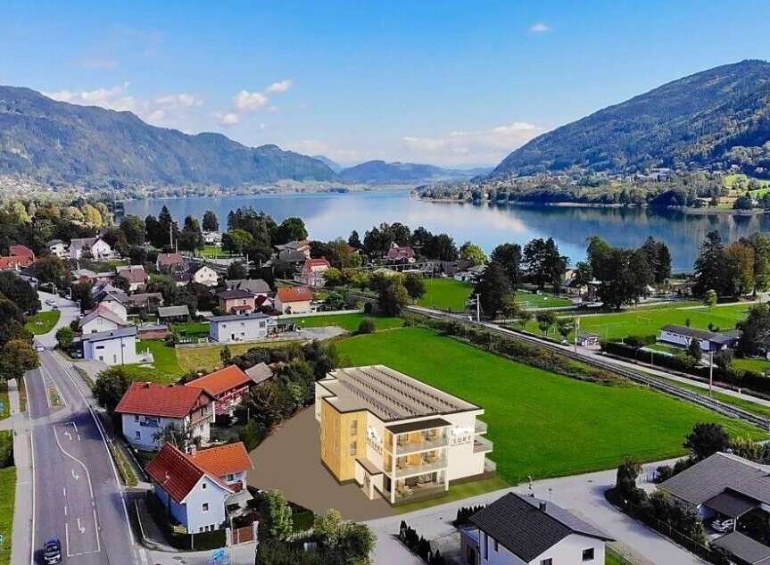 Discover your dream home in this stunning lakeside property! Enjoy breathtaking views and modern living in a serene environment.