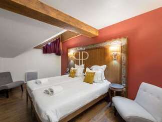 Discover a cozy bedroom with a unique design.