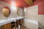 Discover luxury in this stunning bathroom.
