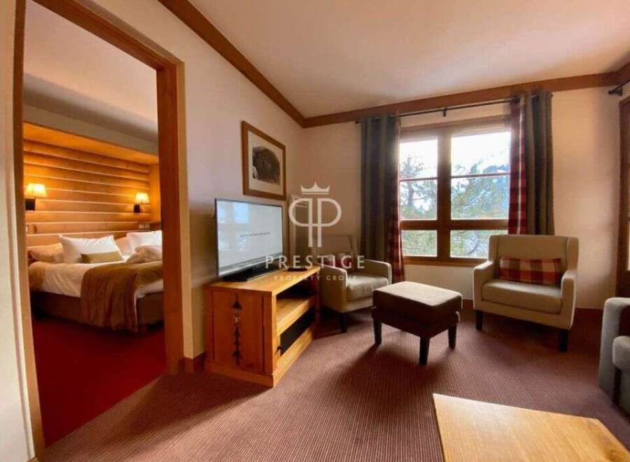 Discover a cozy retreat with this stunning property.