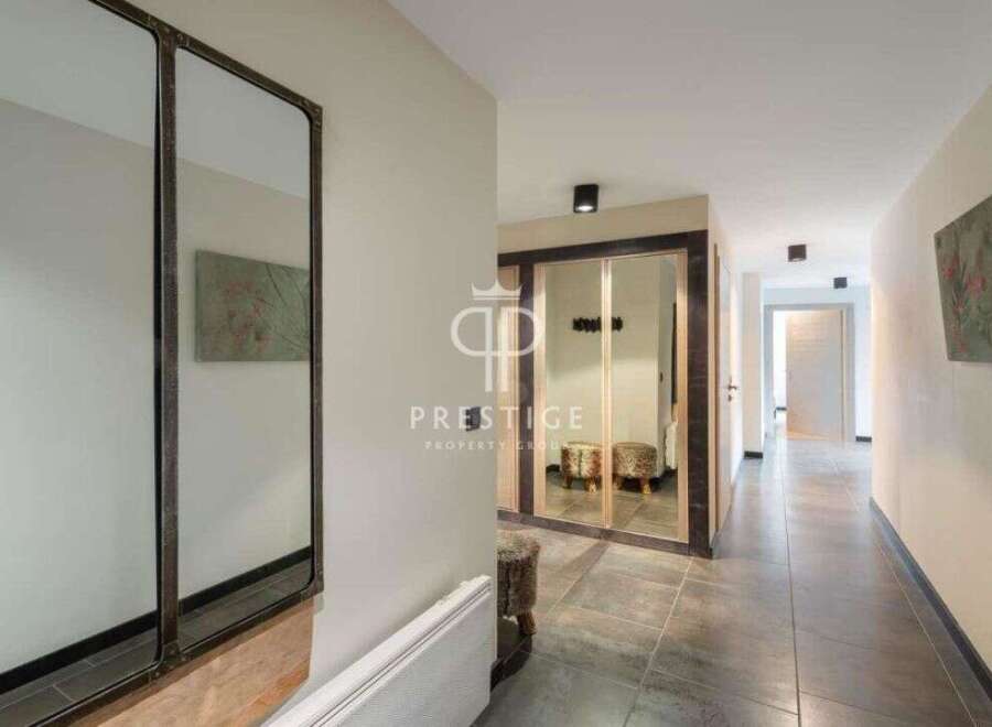 Discover luxury living in this stunning property.
