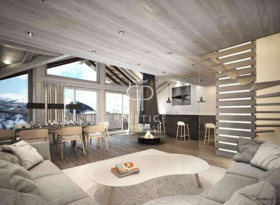 Experience luxury living in this stunning chalet with breathtaking mountain views.
