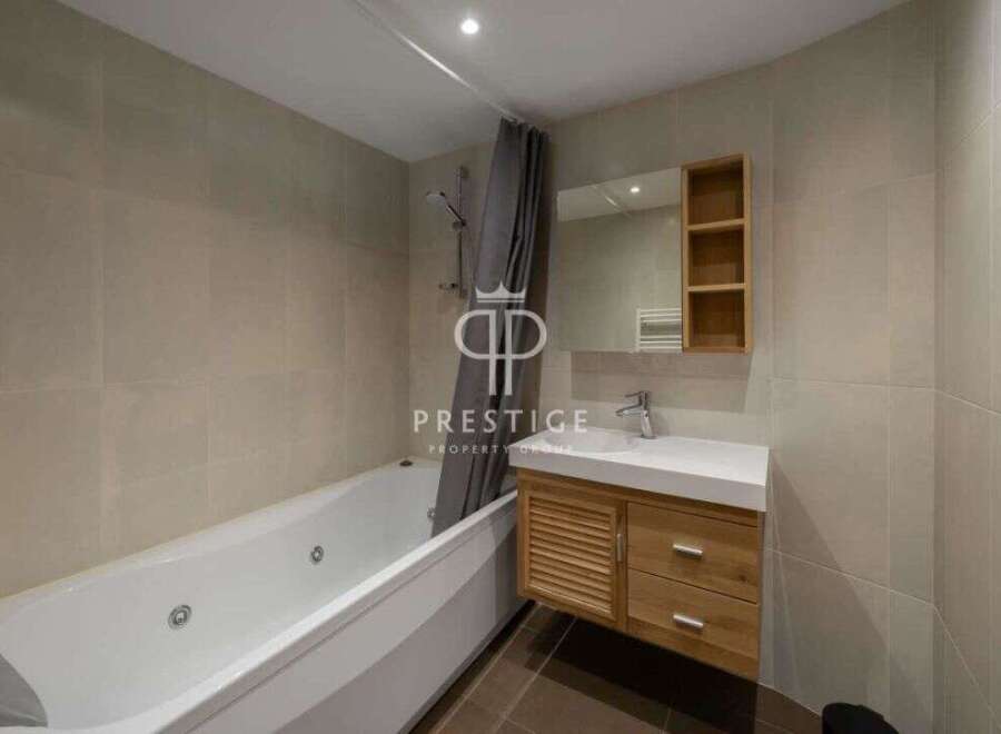Discover luxury living in this stunning property.