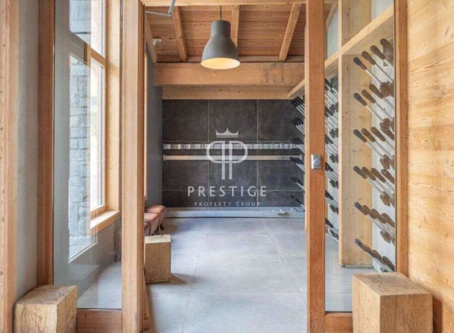 Step into luxury with this stunning property.