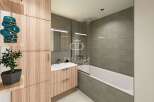 Discover modern elegance in this stunning bathroom.