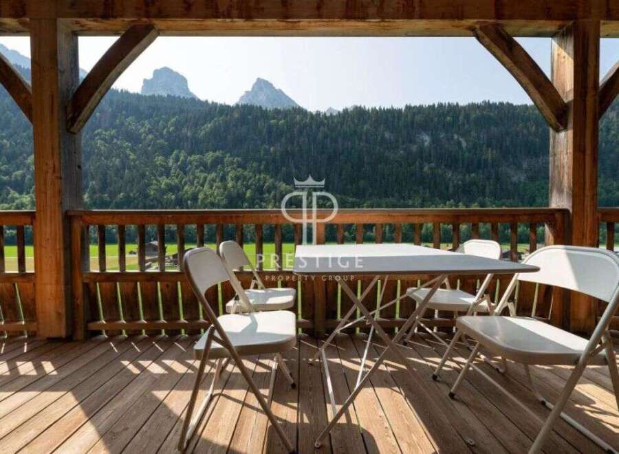 Enjoy breathtaking mountain views from this stunning property.