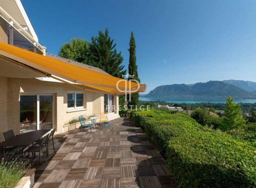 Experience luxury living with this stunning property boasting breathtaking views.