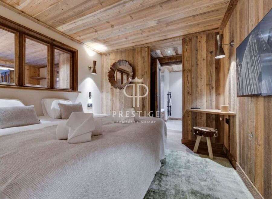 Experience rustic elegance in this stunning bedroom.