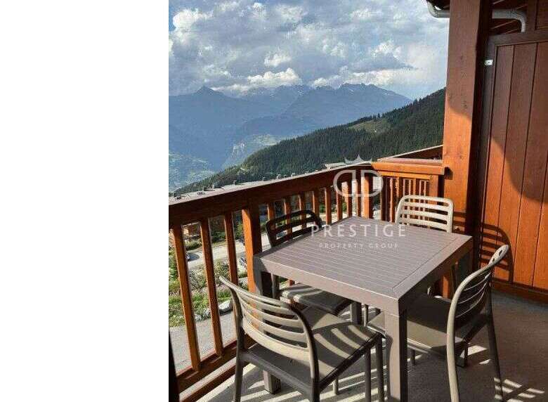 Enjoy breathtaking mountain views from this stunning property.