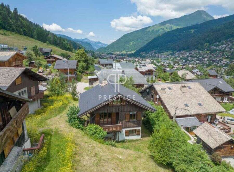 Discover a charming chalet nestled in a picturesque mountain village.