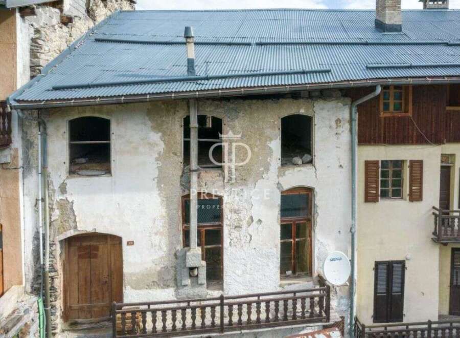 Discover a charming property with unique character.