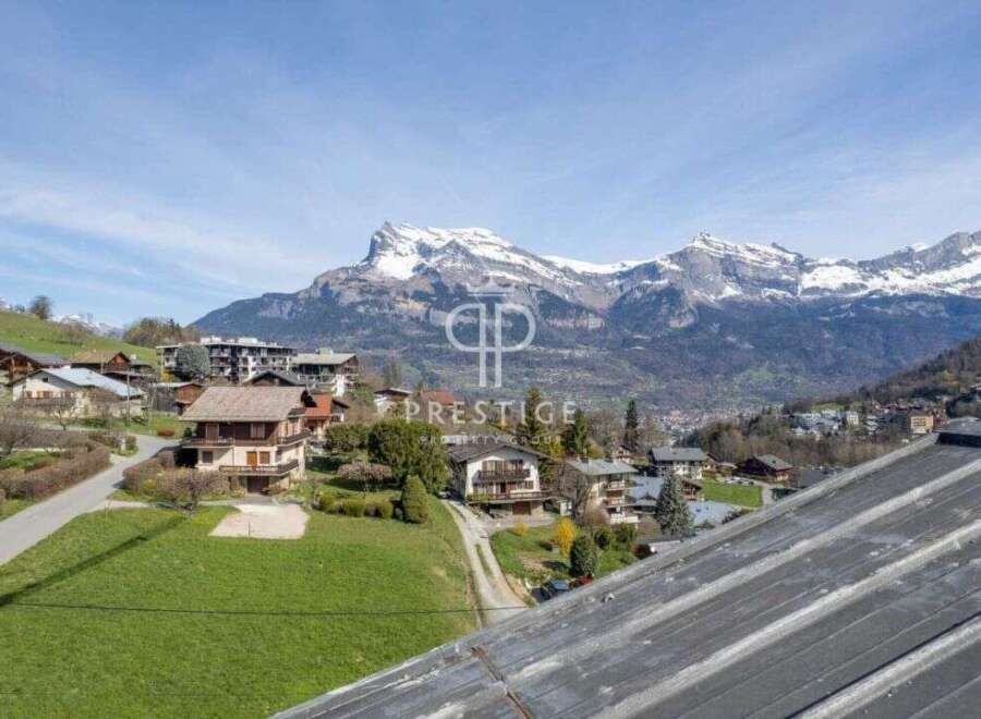 Discover a stunning property nestled in the heart of the mountains, offering breathtaking views and a serene atmosphere.