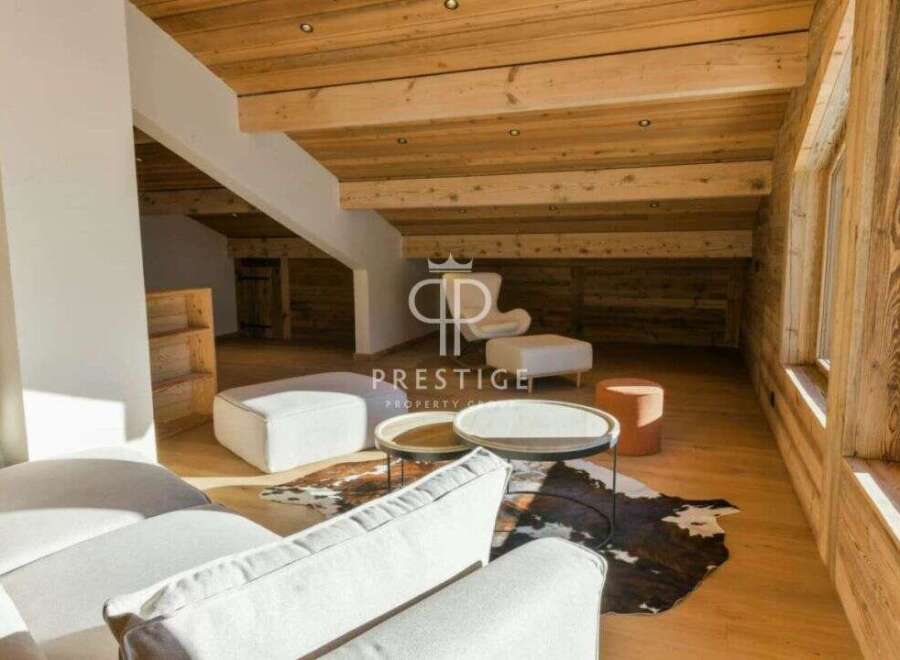 Discover luxury living in this stunning property.