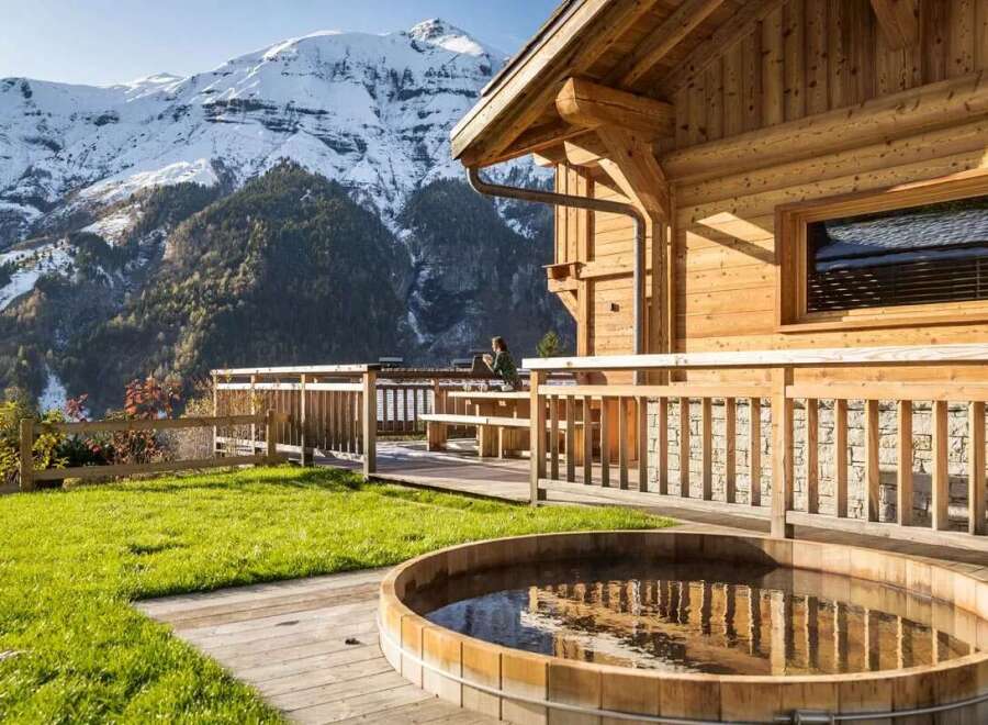 Escape to a luxurious mountain chalet with stunning views.