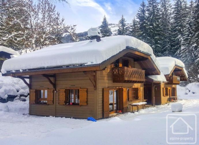 Eight-bedroom in Morzine. Click on the image to view the property.