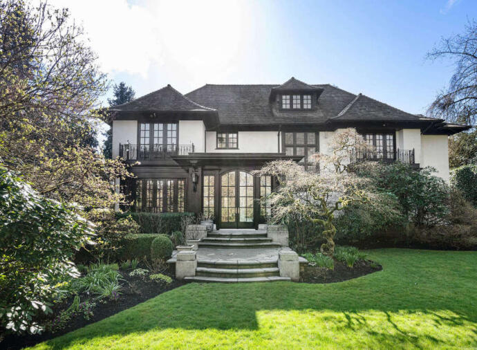 Exterior of a property in Grouse Mountain, British Columbia, Canada   