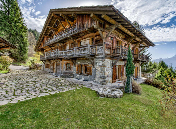 Exterior of a large property in Villars, Vaud, Switzerland